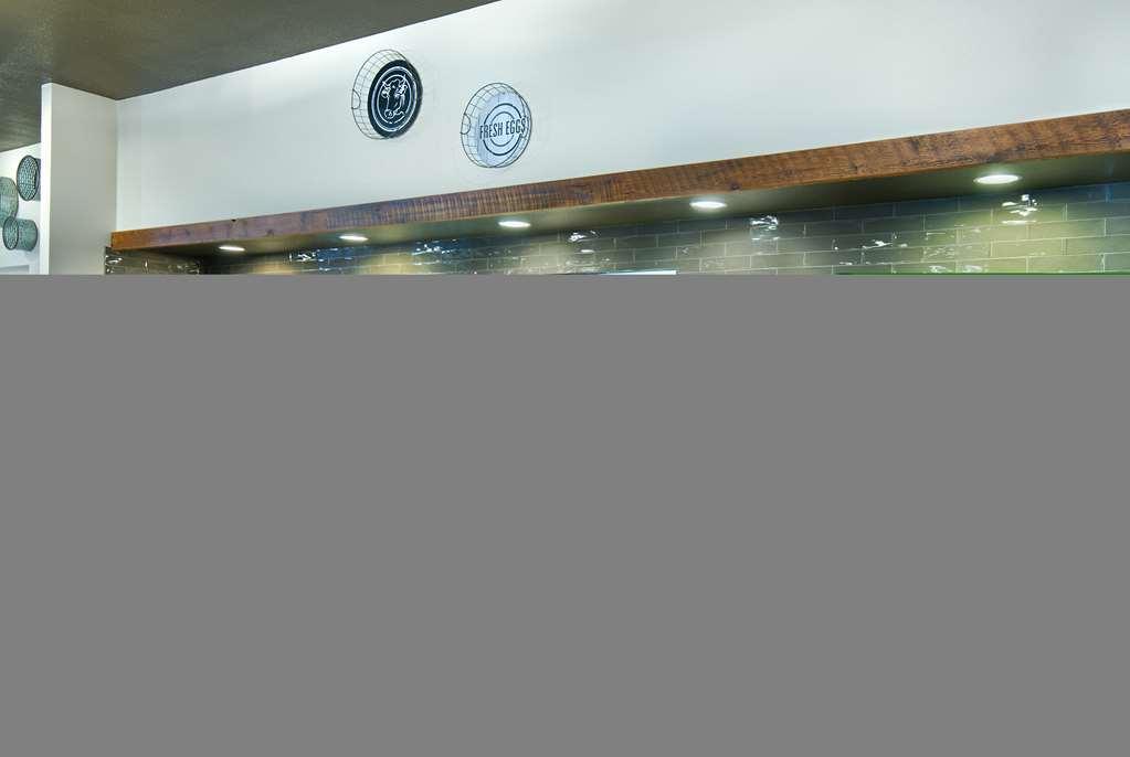 Oxford Suites Hermiston Restaurante foto